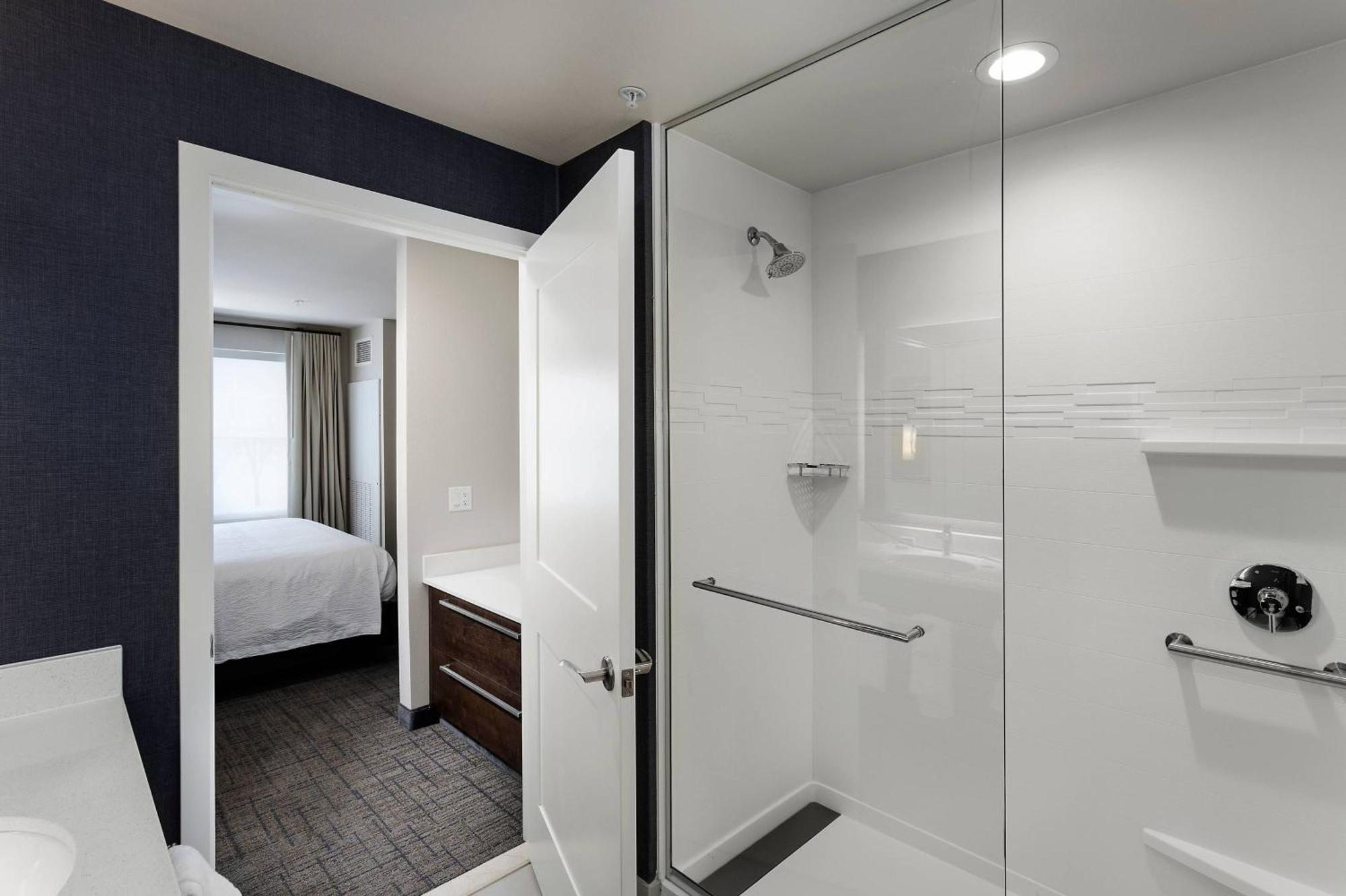 Residence Inn By Marriott Milwaukee Брукфилд Экстерьер фото