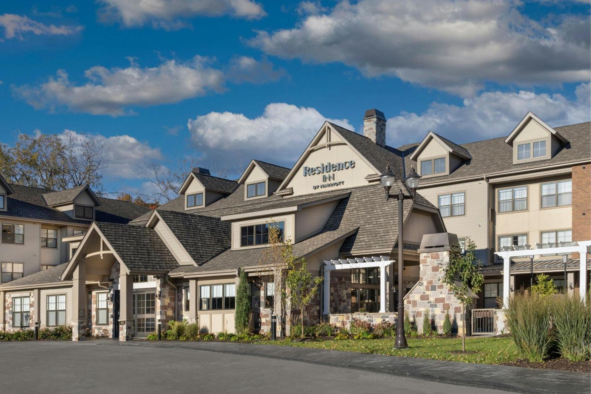 Residence Inn By Marriott Milwaukee Брукфилд Экстерьер фото