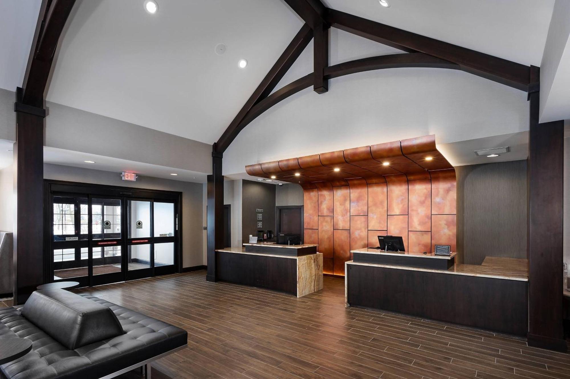 Residence Inn By Marriott Milwaukee Брукфилд Экстерьер фото